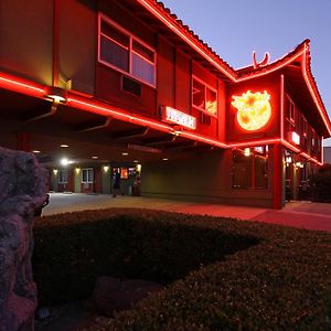 Royal Pagoda Motel Dodger Stadium